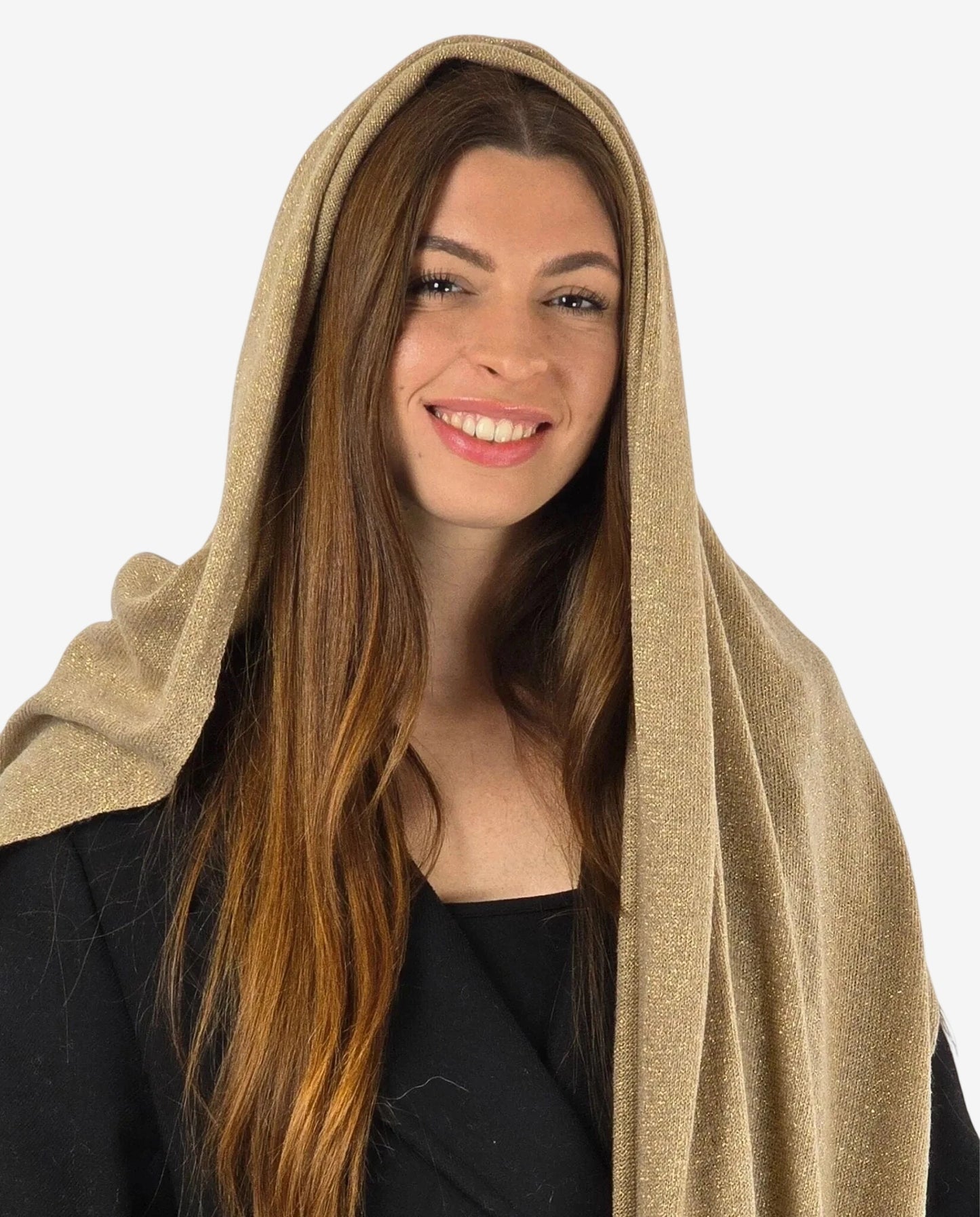 Sciarpa da donna in lurex beige, realizzata in un morbido misto cachemire e lana merino.