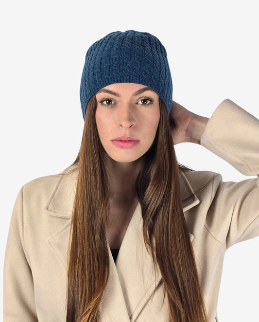 Cuffia da donna in misto cachemire e lana color ottanio navy con lavorazione a maglia.