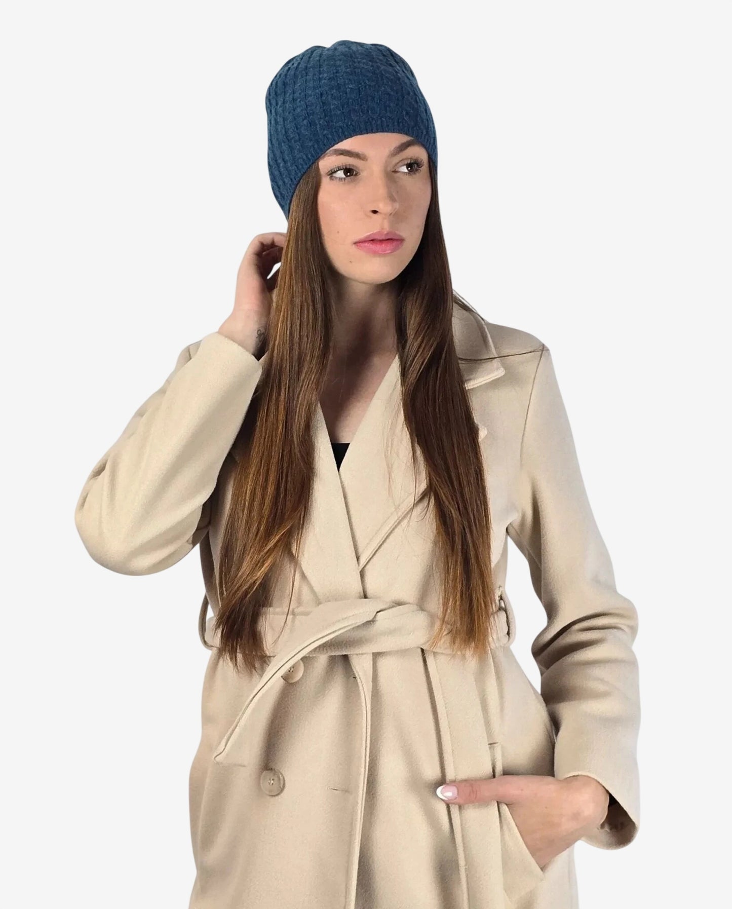 Cuffia da donna in cachemire e lana color ottanio navy con lavorazione a maglia.