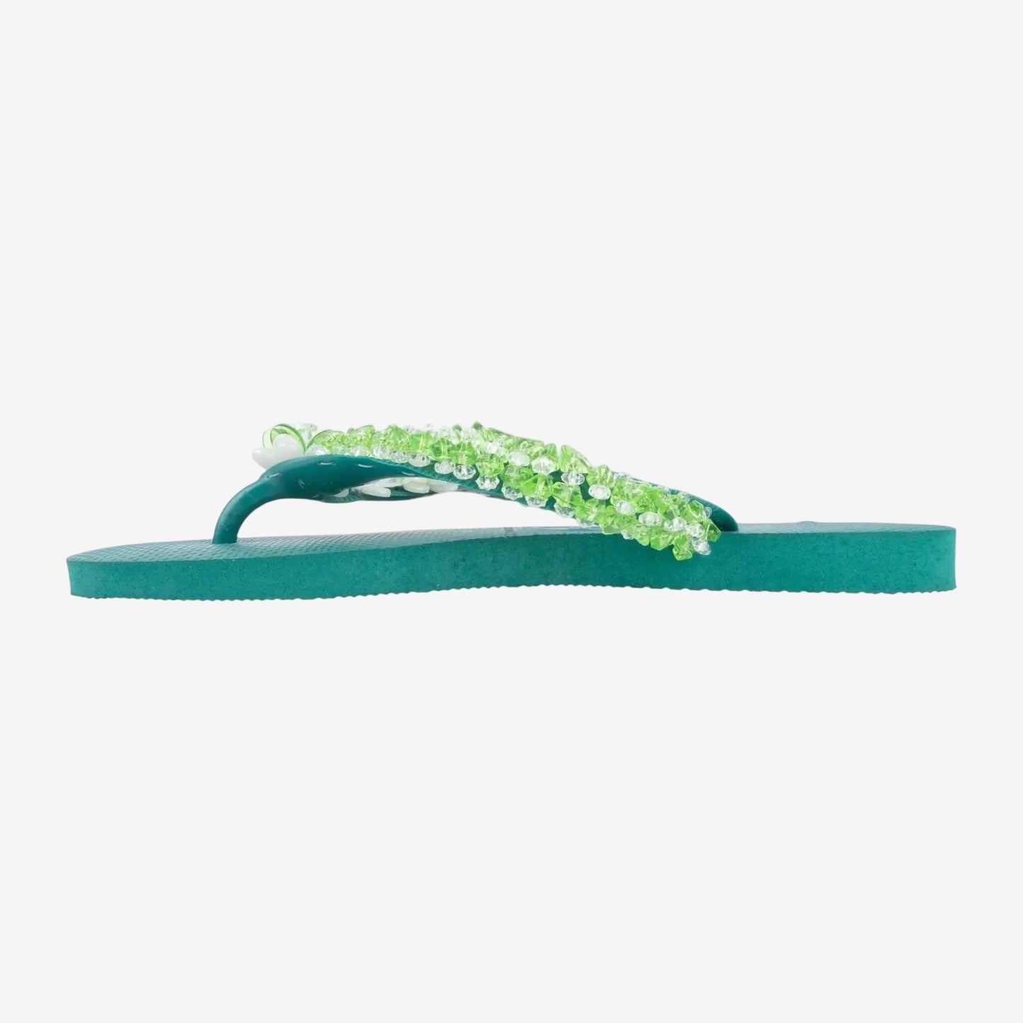 Infradito Havaianas verde amazonia ricamato a mano con pietre preziose.