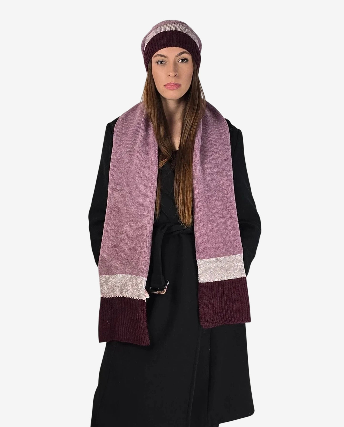 Set coordinato da donna composto da sciarpa e cappello in lana color cipolla con dettagli lurex.