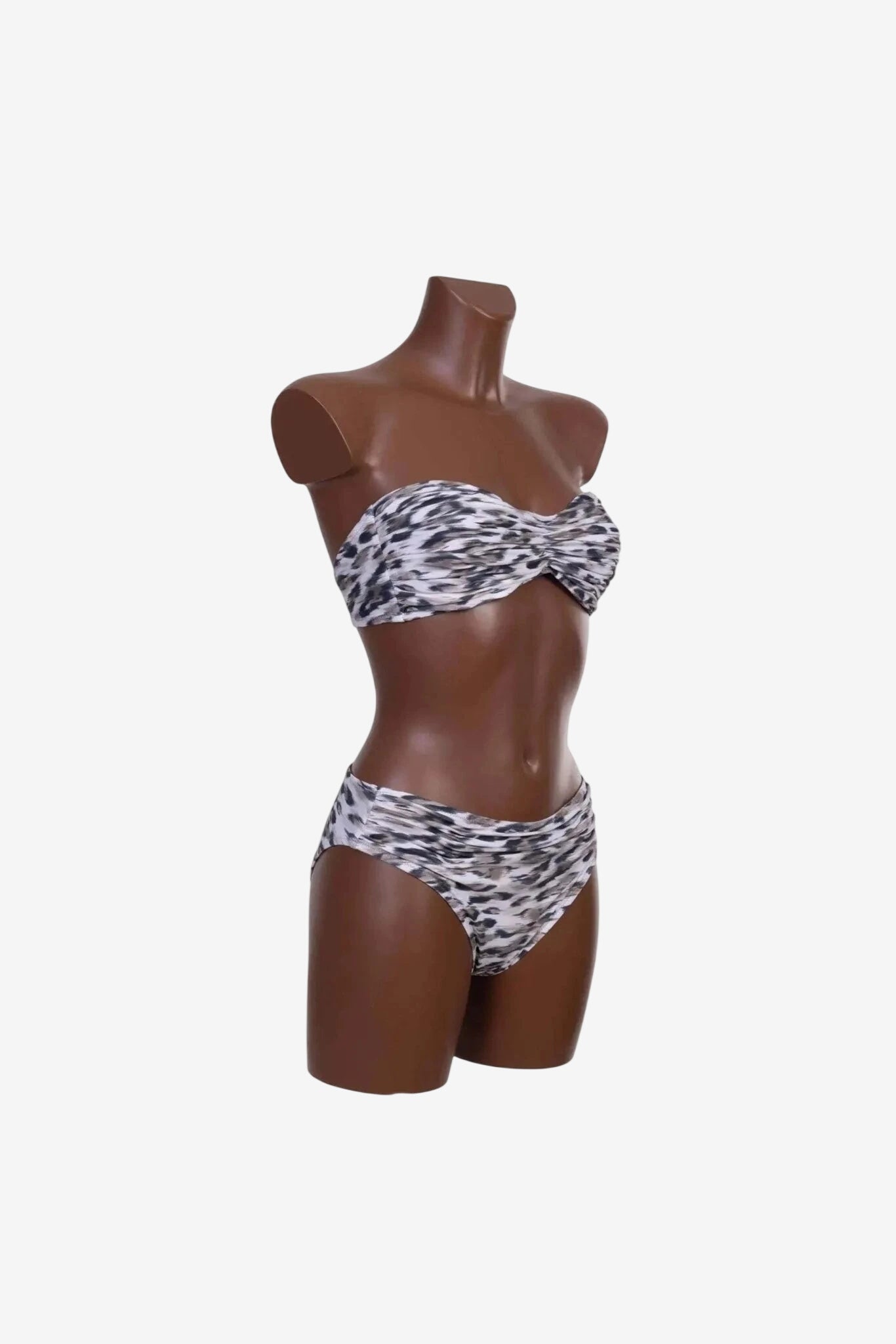 Bikini a fascia Roidal con motivo animalier sfumato e dettagli arricciati su un manichino.