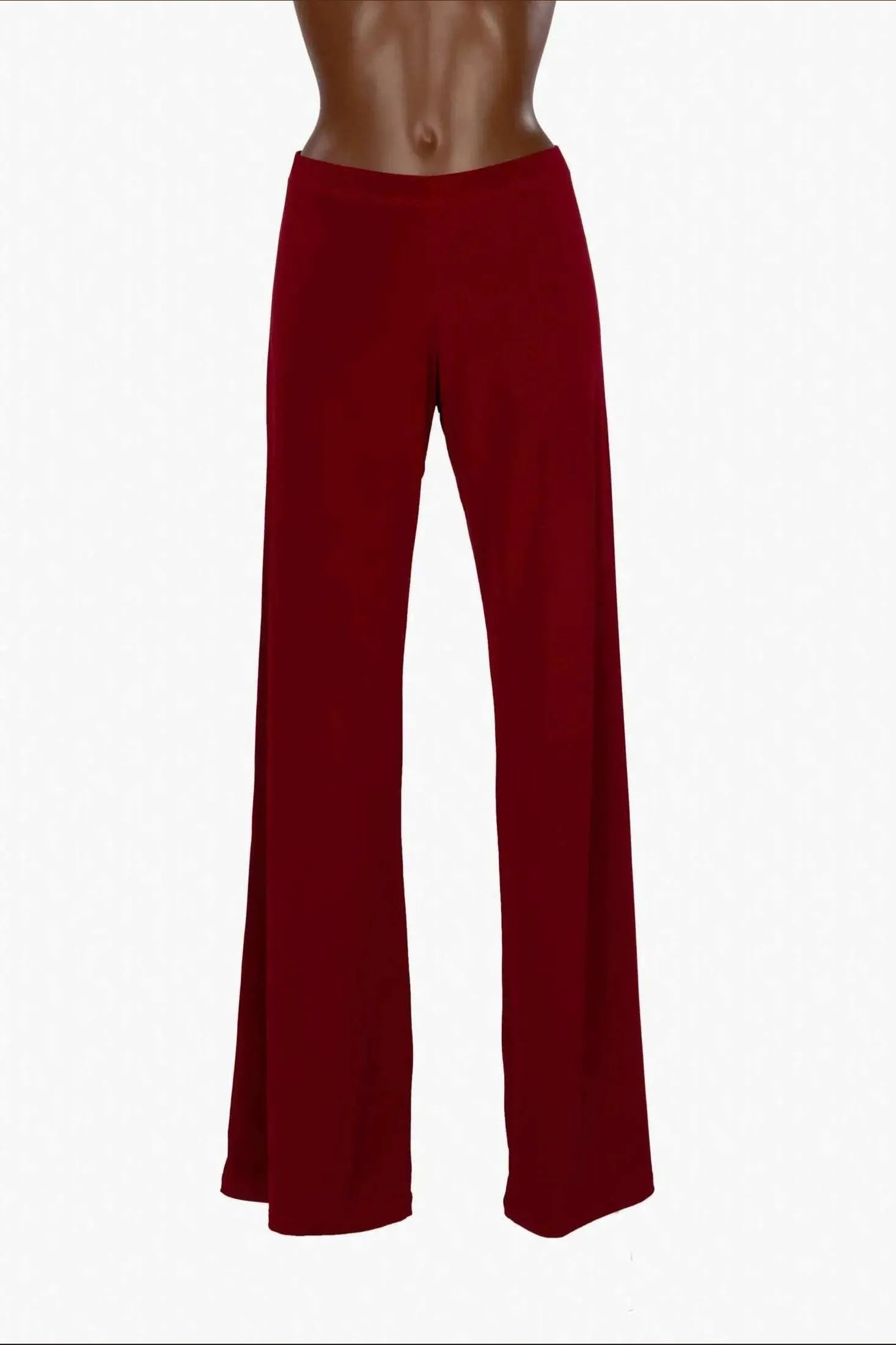 Pantalone lungo da donna color bordeaux in tessuto elasticizzato con elastico in vita.
