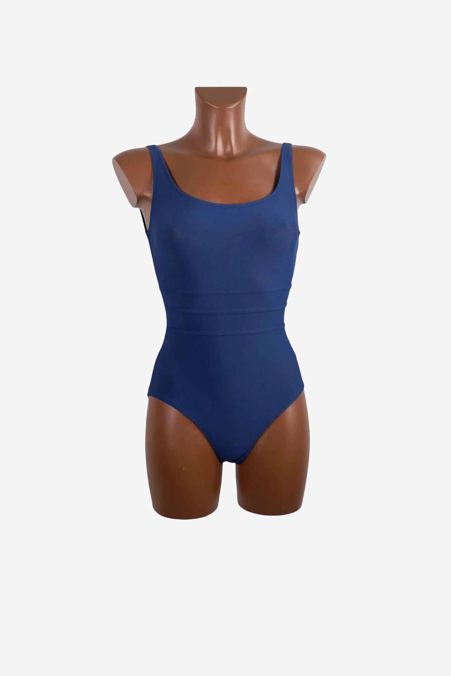 Costume intero Roidal blu royal con scollo rotondo e spalline larghe su manichino.