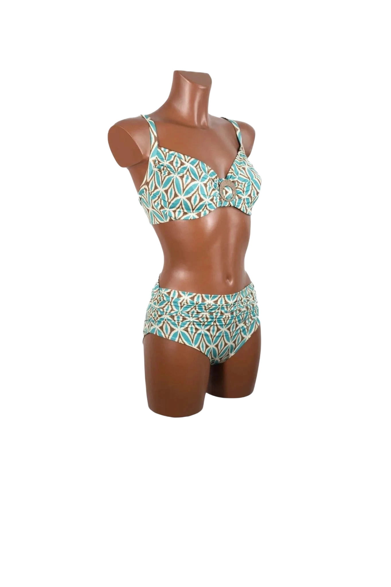 Bikini con ferretto e coppa D caratterizzato da una fantasia geometrica nei toni del blu e marrone.