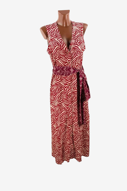 Abito midi Bikini Mi.Ma in viscosa con fantasia bordò, scollo a V e chiusura frontale a bottoni.