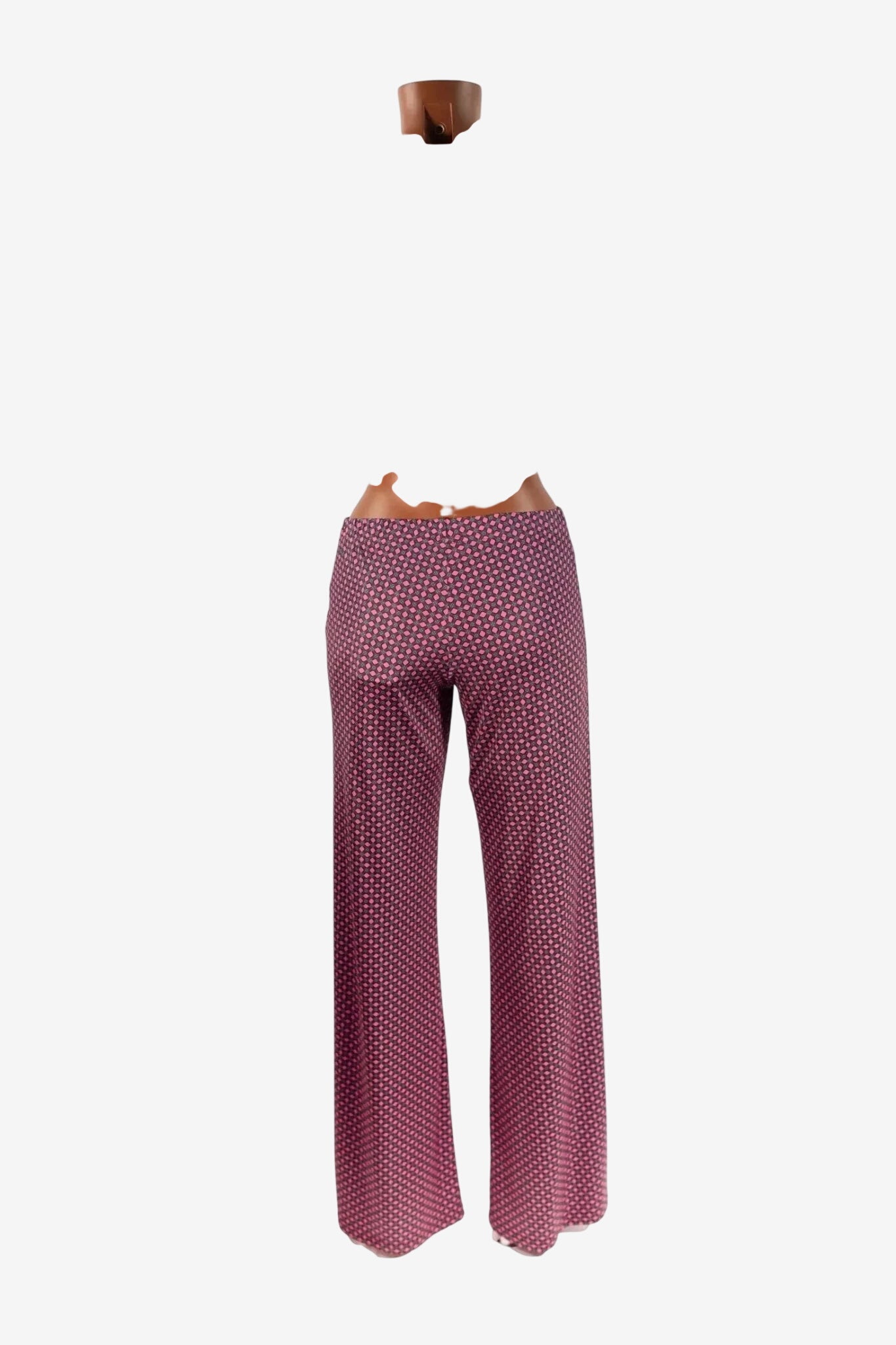 Pantalone palazzo da donna rosa con stampa geometrica e vestibilità fluida.