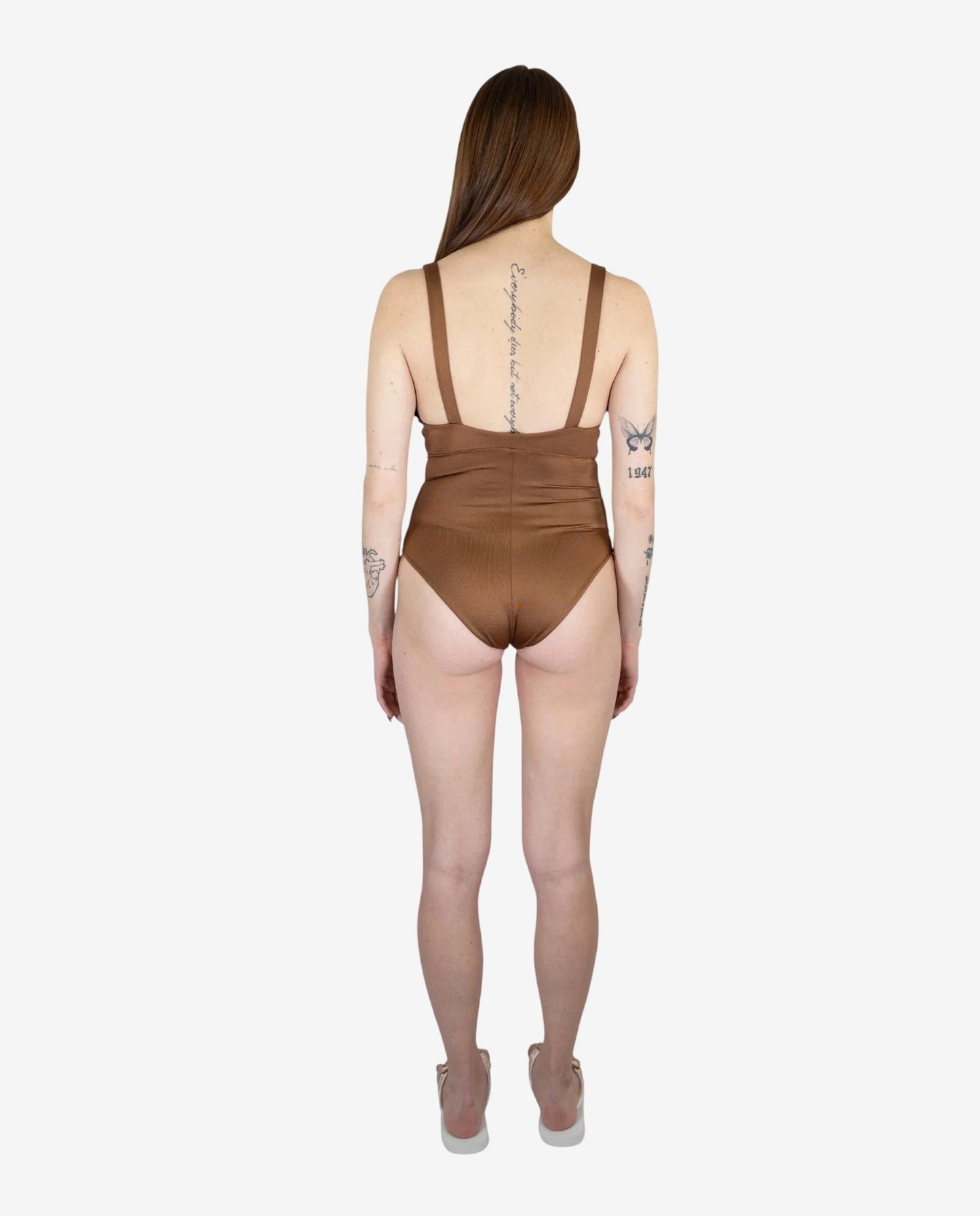 Costume Intero Marrone con Accessorio – Otro Amor