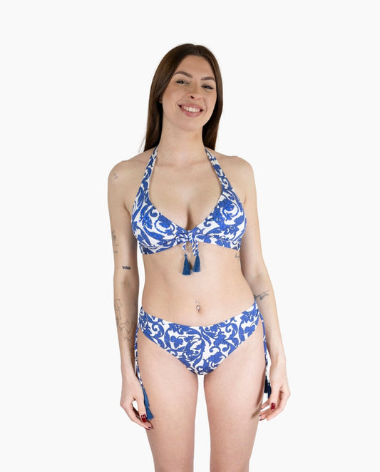 Il Triangolone Bianco e Blu – Vacanze Italiane