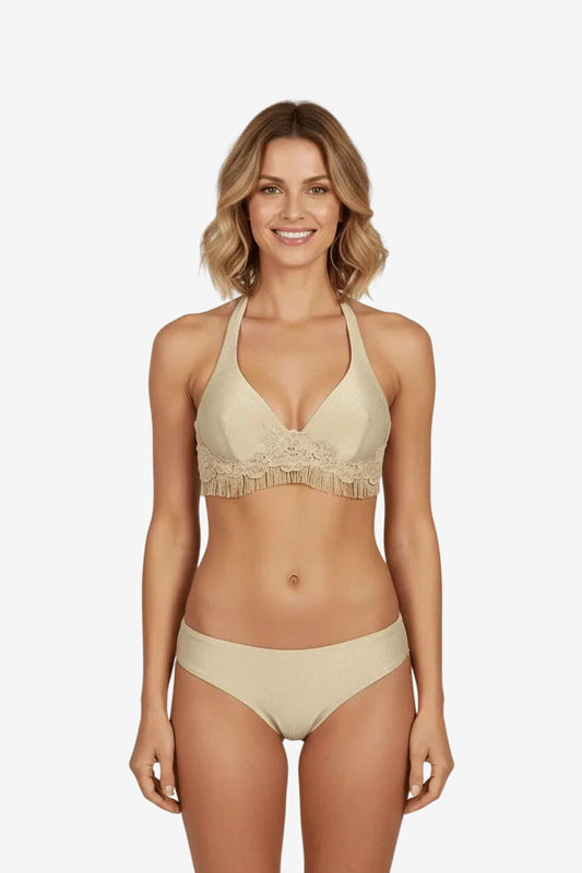 Bikini Raffaela D'Angelo color oro con ferretto, dettagli in pizzo e frange sul top.