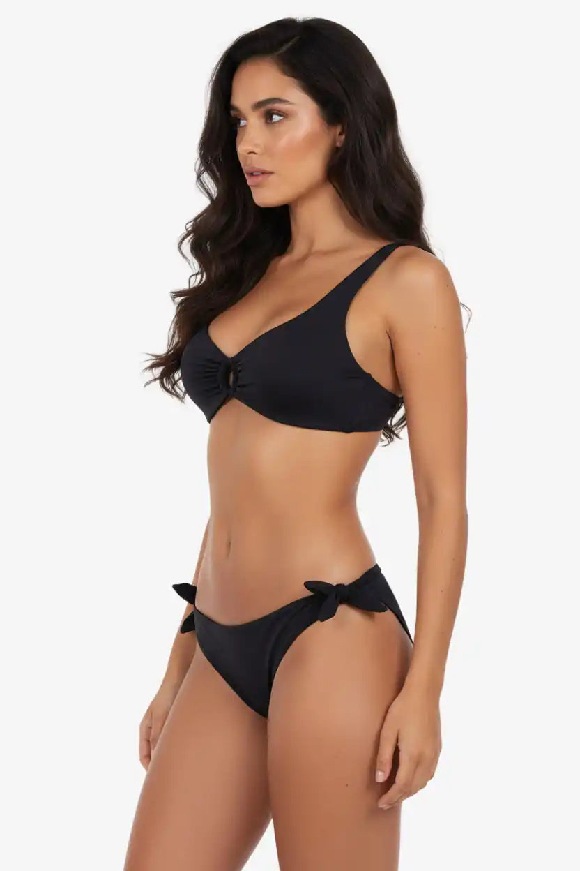 Bikini nero lato