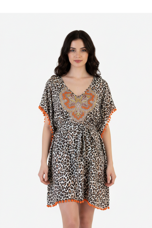 Caftano animalier ricamo farfalla 2Bekini - modella frontale