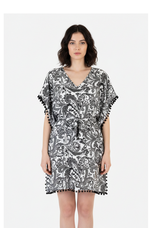 Caftano paisley bianco nero 2Bekini - modella frontale