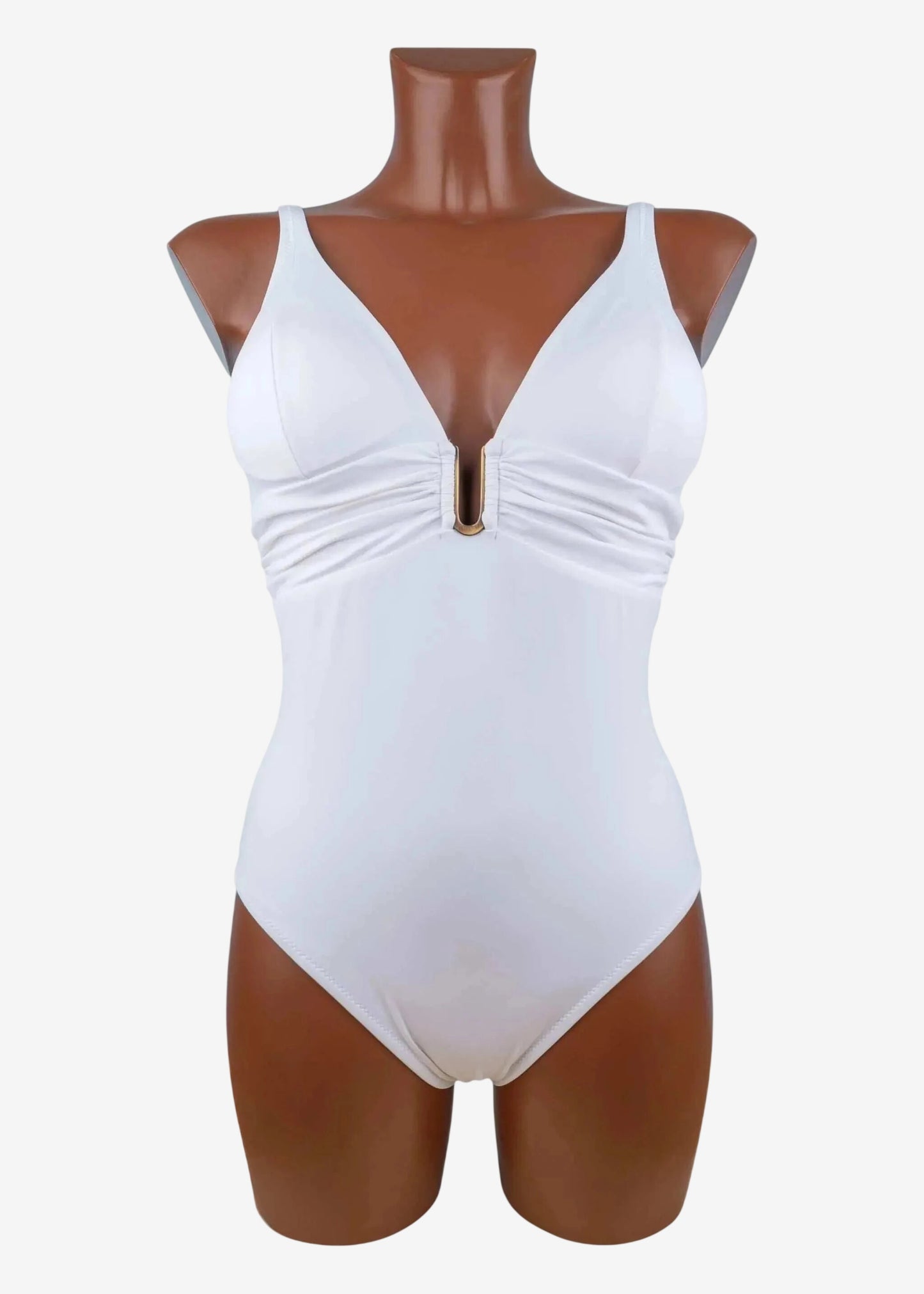 Costume intero bianco Roidal con scollo profondo e dettaglio metallico centrale.