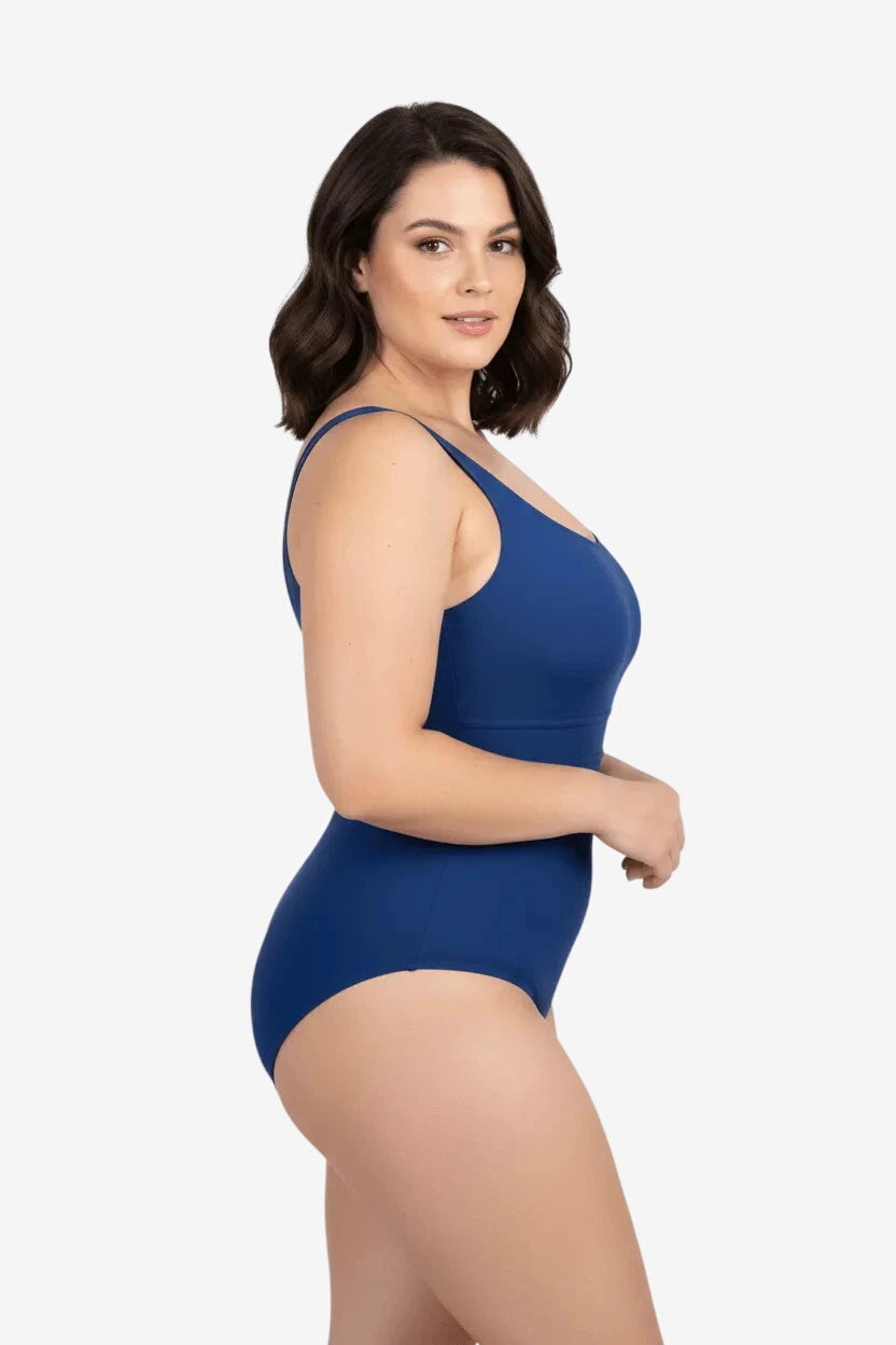 Costume intero Roidal blu royal con spalline larghe e schiena scoperta.