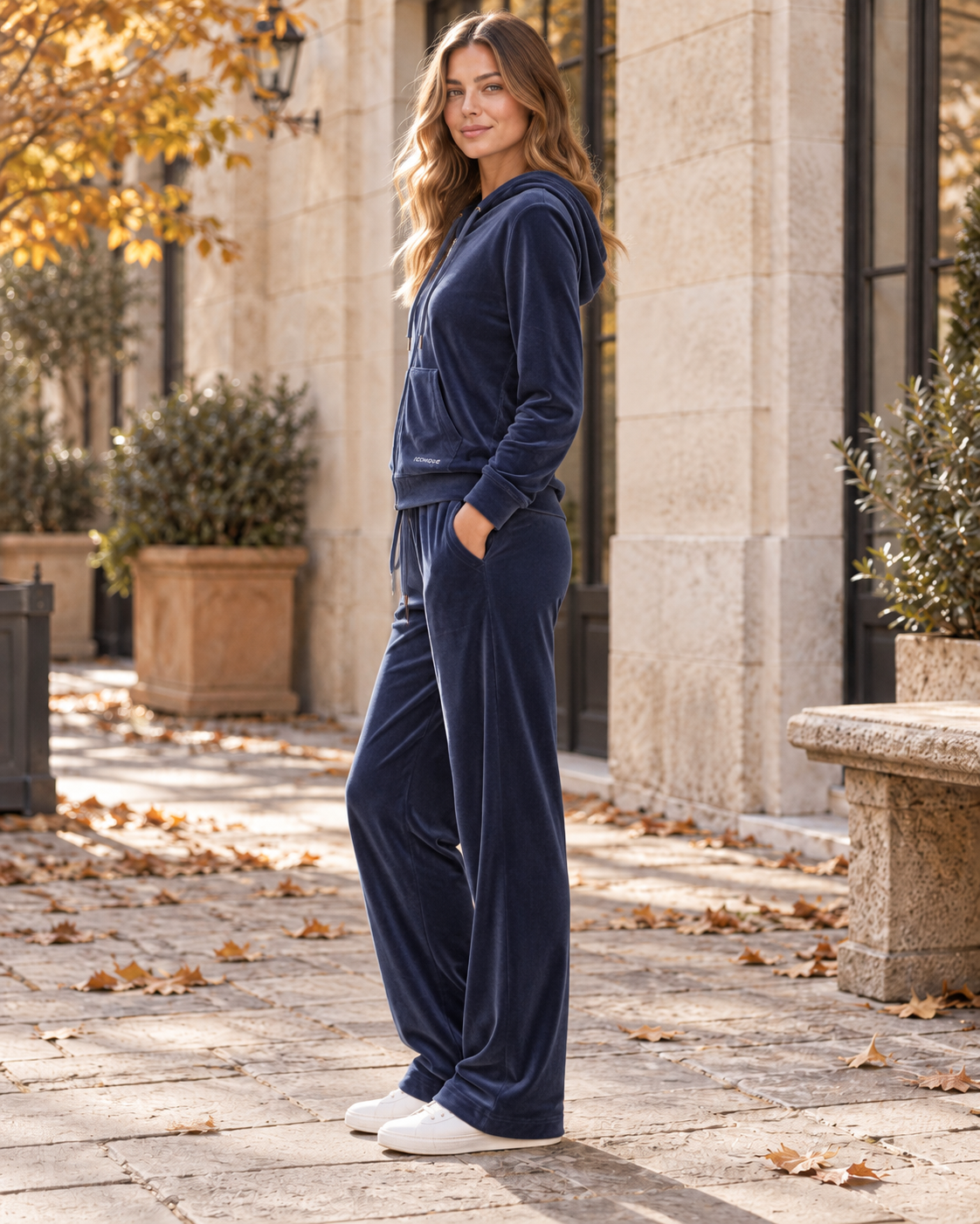 Tuta in Ciniglia con Zip Blu Iconique
